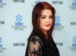 Priscilla presley and elvis presley, 1964 | priscilla presley photo id: Priscilla Presley Spricht Uber Die Letzten Tage Von Elvis Darsteller Elvis Presley Film Drehen