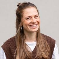 Lena Meyers's Instagram, Twitter & Facebook