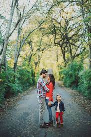 Ariel Renae Photo Destination Wedding Photographer Family Photo Pose Family Picture Poses Family Photography