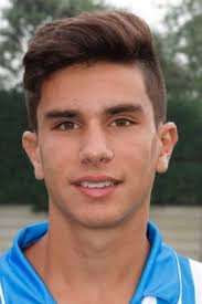 Mas a partir desse dia, quando conquistou a prata na canoagem velocidade na prova c1 1000, sua vida. Atletas Sexys Isaquias Queiroz De Sunga Jogadores Italianos De Sunga