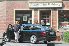 Exterior setting of the crime show wilsberg. Aufnahmen Vor Dem Antiquariat Wilsberg Dreht Parallel Zum Tatort Munster Munstersche Zeitung