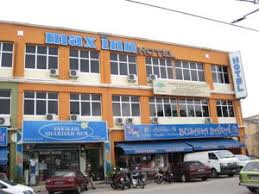 If you want to go by car, the driving distance between parit raja and batu pahat is 22.41 km. Max Inn Hotel In Parit Raja Malaysia Lets Book Hotel