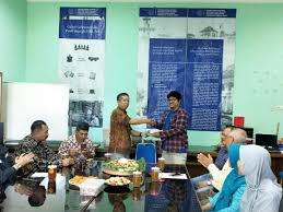 Splenday, basis holdings sdn bhd, and galeri pekerja sdn bhd dispatch at 1millennium international sdn bhd and 33 more bank jobs in kuala lumpur for you! Fib Establishes The Center Of Excellent Vorstenlanden Study Laboratory Universitas Sebelas Maret
