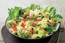Er besteht aus wenigen zutaten, ist schnell zubereitet und schmeckt so köstlich nach süßen trauben. Yum Yum Salat Rezept Brigitte De