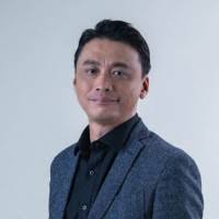 100+ "Yik Lee" profiles