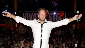 Portnoy made his fortune gambling on sports. Pat Mcafee Suspends Relationship With Mybookie After Dave Portnoy Goes Scorched Earth On Offshore