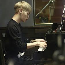 My Bae Playing The Piano Jonghyun Shinee Jonghyun Shinee