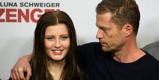 Luna marie schweiger is a german actress. Til Schweiger Prasentiert Seine Hubsche Tochter Luna