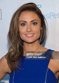 3,041 Katy Cleary Photos & High Res Pictures