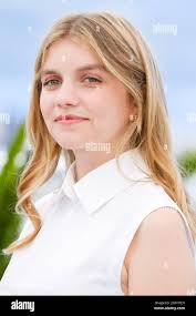 Cannes, France, 14th July 2021. Makita Samba, Jehnny Beth, Jacques Audiard,  Lucie Zhang, Noemie Merlant attending the premiere of the movie Les  Olympiades during the 74th Cannes Film Festival in Cannes, France