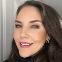 20+ "Laura Ron" profiles