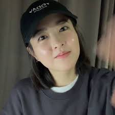 As the leading actress is a lot smaller than him, park hyung sik couldn't help but find her irresistibly adorable while filming on set as well. Swdbs Instagram Posts Photos And Videos Picuki Com