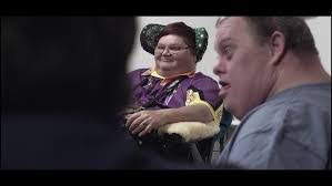 Loni Gray's Instagram, Twitter & Facebook