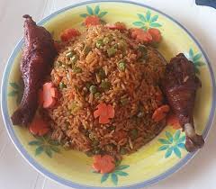 Add in a quarter teaspoon of salt, 1 tablespoon of chopped onions and 1 tablespoon of the blended spices. How To Prepare Jollof Rice Party Rice With Mixed Vegetables Jotscroll