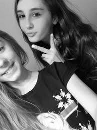 Jenna Ann Weil (@ann_weil)