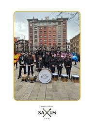 🟡 Boda en Gijón ⚫ • 🟡 El sábadu 6 de setiembre, una pareya de gaita y tambor de #Saxum amenizó la ceremonia d'una boda nel Ayuntamientu de Xixón y el cóctel