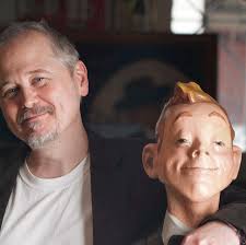 News Packaging nº76 by Podium Global Media