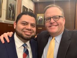 Hacking Immigration Law Attorney Delivers Fiery Naturalization Speech