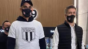 Born 9 may 1992) is a professional footballer who plays as a winger for turkish club beşiktaş on loan from premier league club leicester city. Deadline Day Bei Besiktas Rachid Ghezzal Kommt Folgen Balotelli Und Serdar Aziz