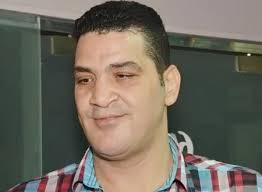 أول ظهور لـ طاهر محمد طاهر بعد ارتداءه الفانلة الحمراء وحوار خاص مع الكابتن أسامة حسني نقدم لكم على قناة الأهلى بث مباشر لمباريات النادى الأهلى المصرى. Ø§Ø¨Ù†Ø© Ø·Ø§Ù‡Ø± Ø£Ø¨Ùˆ Ù„ÙŠÙ„Ø© ØªØ®Ø¶Ø¹ Ù„Ø¹Ù…Ù„ÙŠØ© Ø¬Ø±Ø§Ø­ÙŠØ© Ø´Ø§Ù‡Ø¯