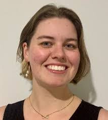 Caitlin Howley's Instagram, Twitter & Facebook