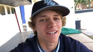 Ethan Brunson's Instagram, Twitter & Facebook