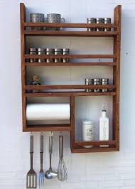 35 Idees Pertinentes Pour Organiser Et Optimiser La Place Dans La Cuisine En 2020 Rangement Mural Cuisine Meuble Rangement Cuisine Meuble Rangement