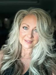 Julia Stapp's Instagram, Twitter & Facebook