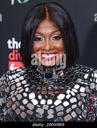 Lisa Shaughnessy's Instagram, Twitter & Facebook