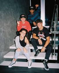 Dixie D Amelio Noah Beck Ryland Storms In 2020 Future Boyfriend My Future Boyfriend Beautiful Boys