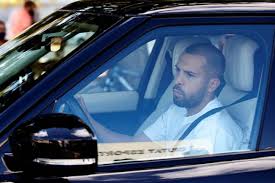 El lateral zurdo jordi alba ya se ha incorporado a los entrenamientos de pretemporada del barça bajo las órdenes de ronald koeman, pero el futbolista ha sorprendido luciendo una nueva imagen con la. Jordi Alba Muestra Su Nueva Imagen Tras Someterse A Un Trasplante Capilar As Com