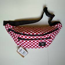 vans checkerboard bum bag,onlinemahi.com