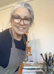 Laying out the major shapes of this broken seashell with the first coat.  It's fun!