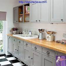 Aquamarine satinised lacquer kitchen with silk grey oak panelling. Pin On Camp