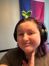 I put a lot of effort into making this crochet hat for my youngest niece,  but my sister-in-law doesn't want to let her wear it, she doesn't like my  crochets. free pattern