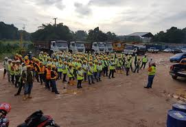 Berikut merupakan maklumat iklan kerja kosong yang ditawarkan oleh majikan. Pan Borneo Highway
