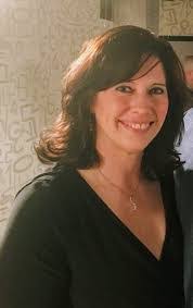 Donna Halligan's Instagram, Twitter & Facebook