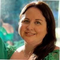 Kristin Castle's Instagram, Twitter & Facebook