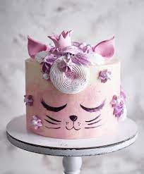 Choose from classic favorites like vanilla, rocky road, and chocolate, or from new additions like our flavor of the month. How Cute Is This Cat Cake By Annabel Bakery Cakes Cake Cakestagram Cutecake Catcak Birthday Cake For Cat Cat Cake Unicorn Birthday Cake