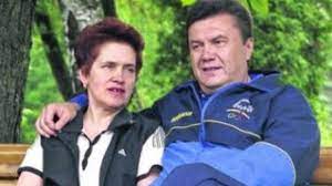 Maybe you would like to learn more about one of these? Yanukovich Razvelsya S Zhenoj Zhivet S Sestroj Svoej Byvshej Kuharki Donpress Com