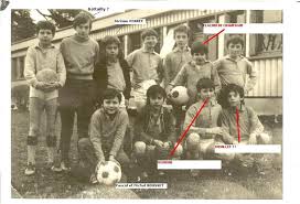 Voici la chaîne de foot_de_coeur_official, où vous pourrez regarder toutes les vidéos, playlists et live streams de foot_de_coeur_official sur dailymotion. Photo De Classe L Equipe De Foot Du Sacre Coeur De 1972 College Sacre Coeur Copains D Avant