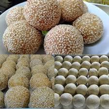 Resepi kuih bom ini memang menjadi pilihan para pembaca laman web kami.manakan tidak, kuih ini antara yang popular dan mudah didapati di gerai pertama,untuk elakkan kuih bom pecah ketika menggoreng, selepas siap digelek dalam bijan, jangan terus digoreng.masukkan dalam peti sejuk. 319 Likes 1 Comments Resepi Sedap Resepisedap On Instagram Nak Lagi Resepi Follow Je Bawangchannel Kuih Bom Bijan Patut Pun Panggil Kuih Bom Sil