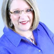 Peggy Wiseman's Instagram, Twitter & Facebook