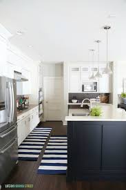 open shelving vs. upper cabinets so