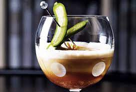 Made with gin, lemon juice, and sugar, which are shaken with ice, poured into a tumbler and topped a collins cocktail—that is, a long drink stirred with ice and topped with soda—made from london dry gin (or what makes it different from the simple gin sour is the switching of sugar for triple sec. The Best Sour Cocktail Recipes Cool Material