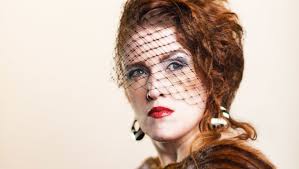 REVIEW: GERALDINE QUINN