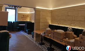 Strip Led Per Illuminazione Lounge Bar Ledco Italia