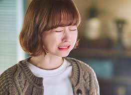 She started acting when she was in middle. Injured Park Bo Young Apologises To Bali Fans For Denying Photo Request