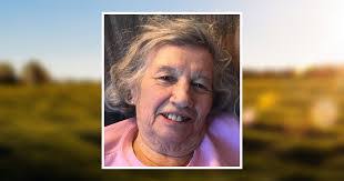 Beverly Halverson's Instagram, Twitter & Facebook