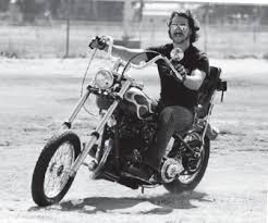 The biggest biker lifestyle magazine, no nonsense just tons of content. Lessons On 1 Er Etiquette Quarto Drives